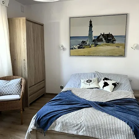 & 28 Apartment